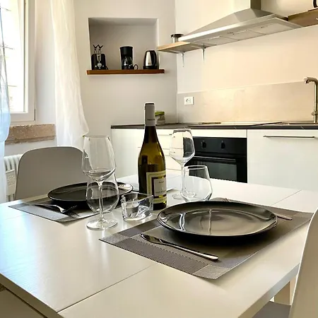 La Casa Di Ursula Apartment *